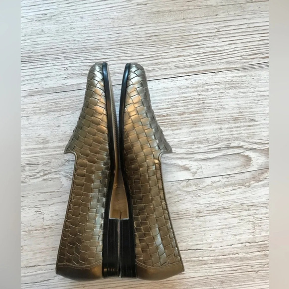 Trotters Vintage Liz Pewter Woven Leather Comfort Slip On Flats Loafers  7N - Picture 4 of 7